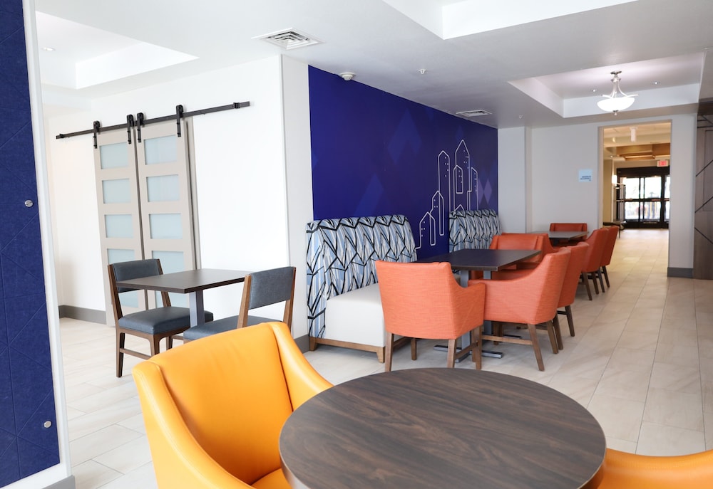 Holiday Inn Express Hotel and Suites Vancouver Mall/Portland Area 62/71