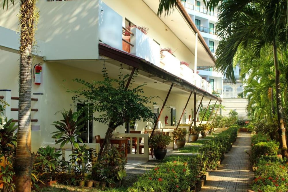 Patong Palace Hotel 2/50