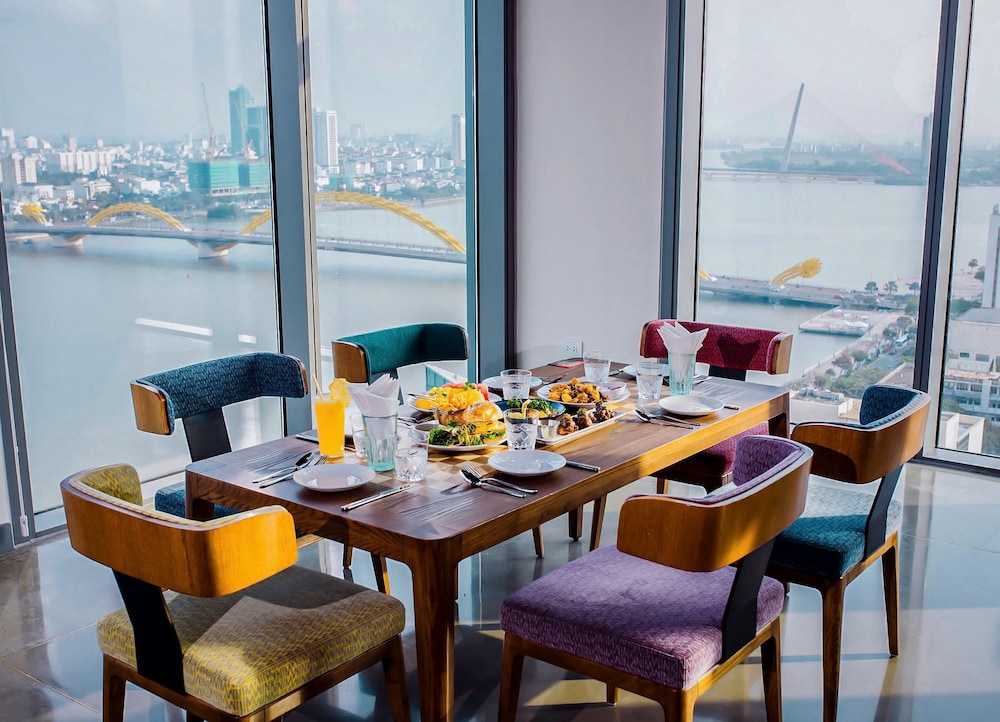 Wink Hotel Da Nang Centre 37/50
