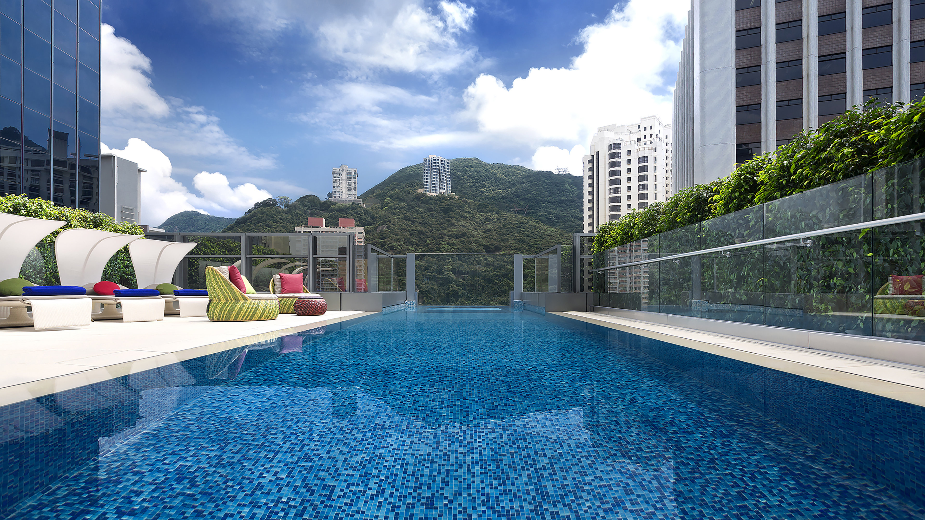 Hotel Indigo Hong Kong Island 76/80
