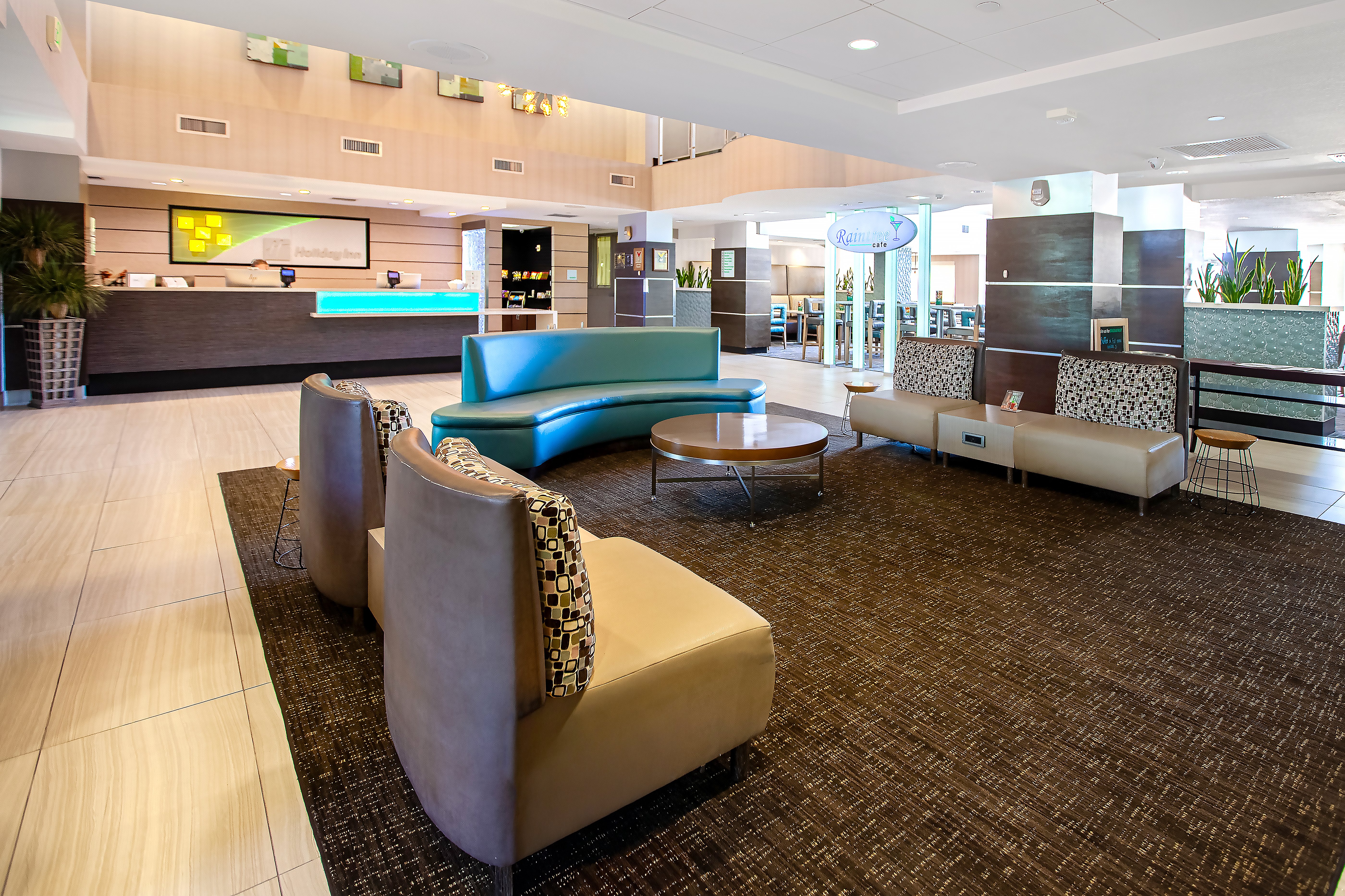 Holiday Inn And Suites Scottsdale North Airpark Ex Wingate By Wyndham Scottsdale 32/50