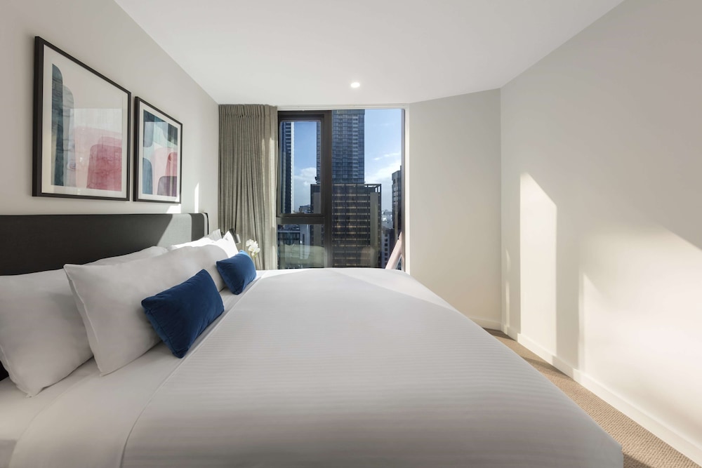 Avani Melbourne Central Residences 58/76