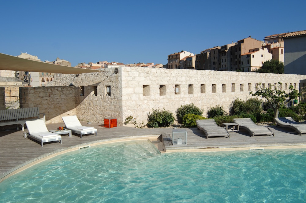Hotel Genovese 65/70