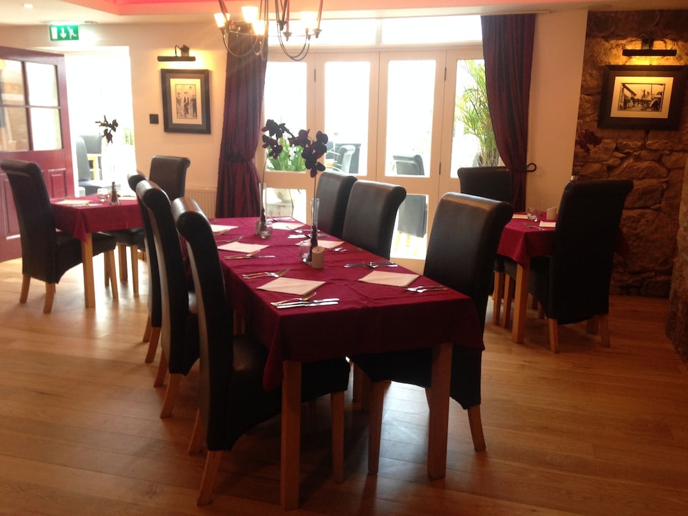 The Waterwheel Inn 30/50