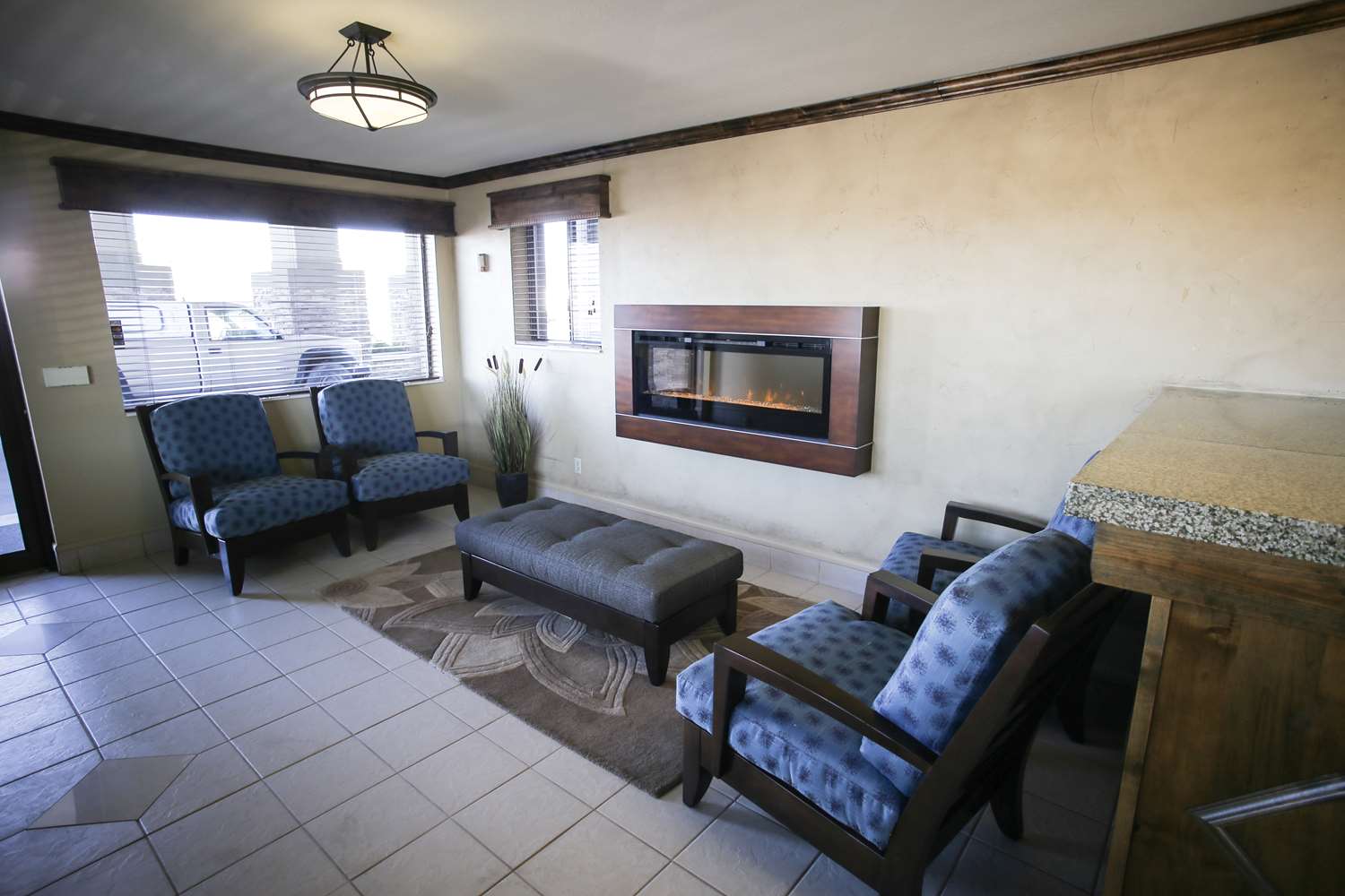 Best Western Paradise Inn 28/36