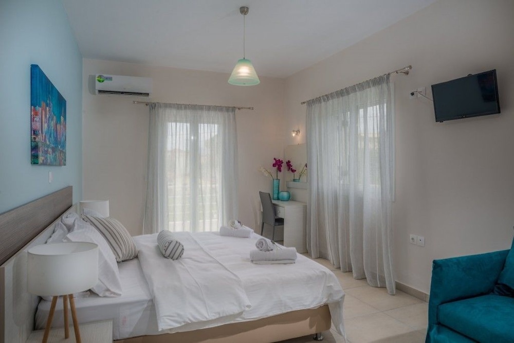 Tesys Studios & Apartments 19/50