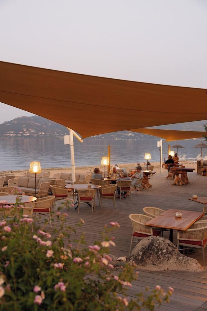 Marina Corsica Hotel 45/50