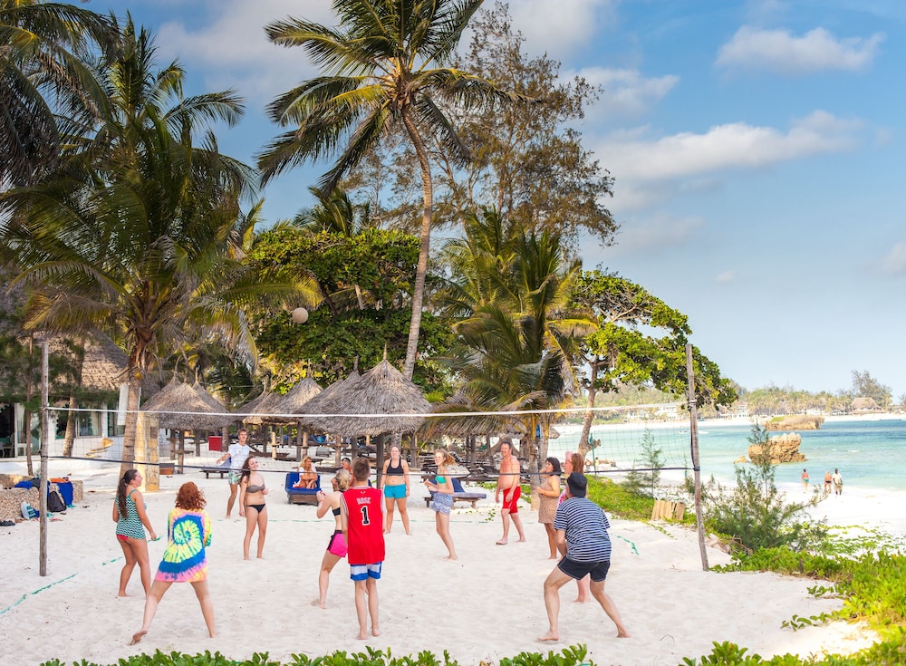 Turtle Bay Beach Club 17/40