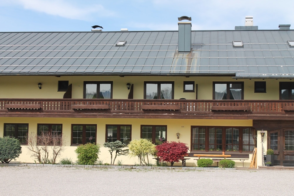 Deva Hotel-Restaurant Fischerwirt 2/50