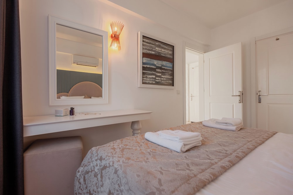 Kalkan Suites 12/50