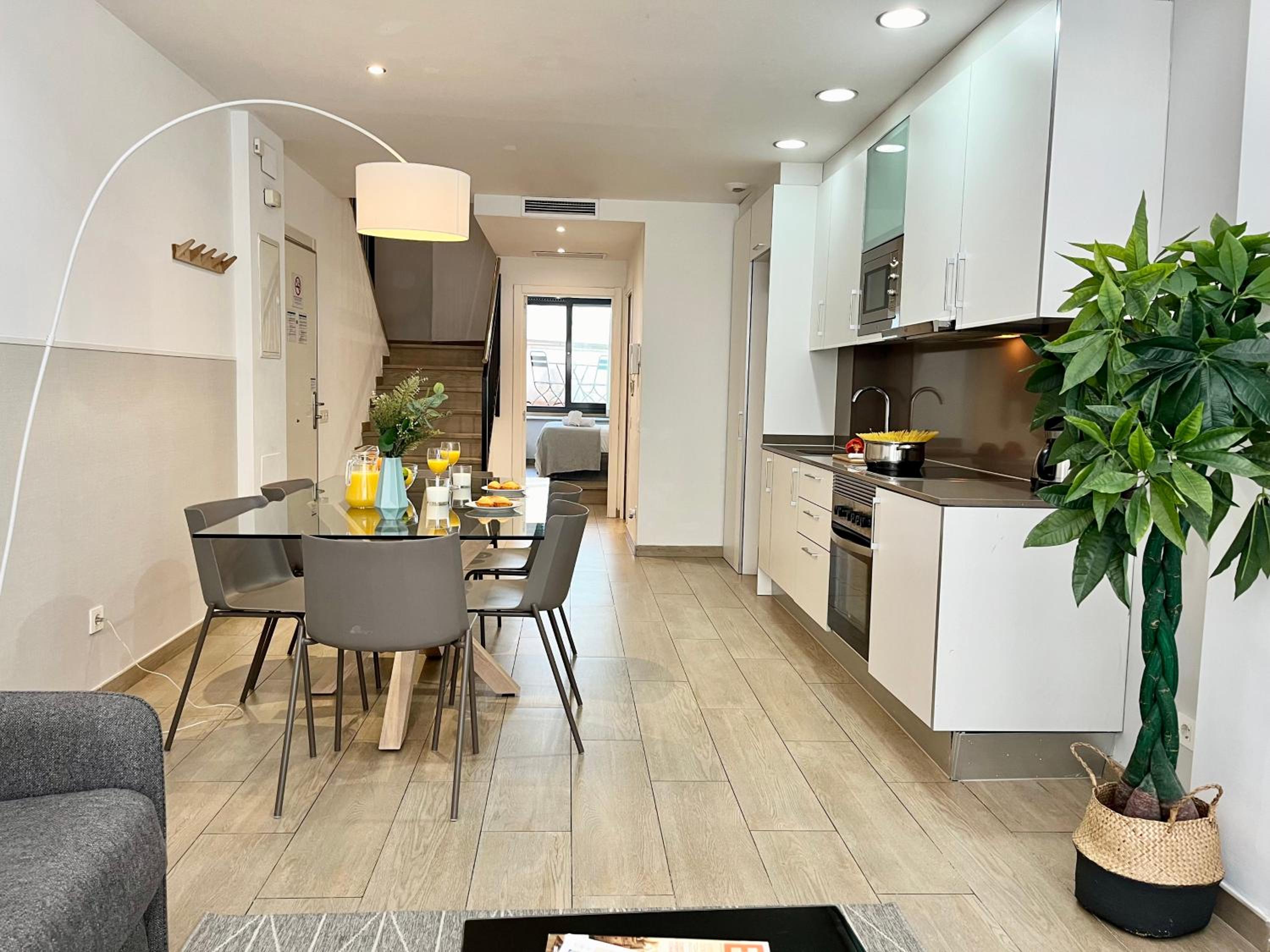 Feelathome Plaza Apartments 28/51