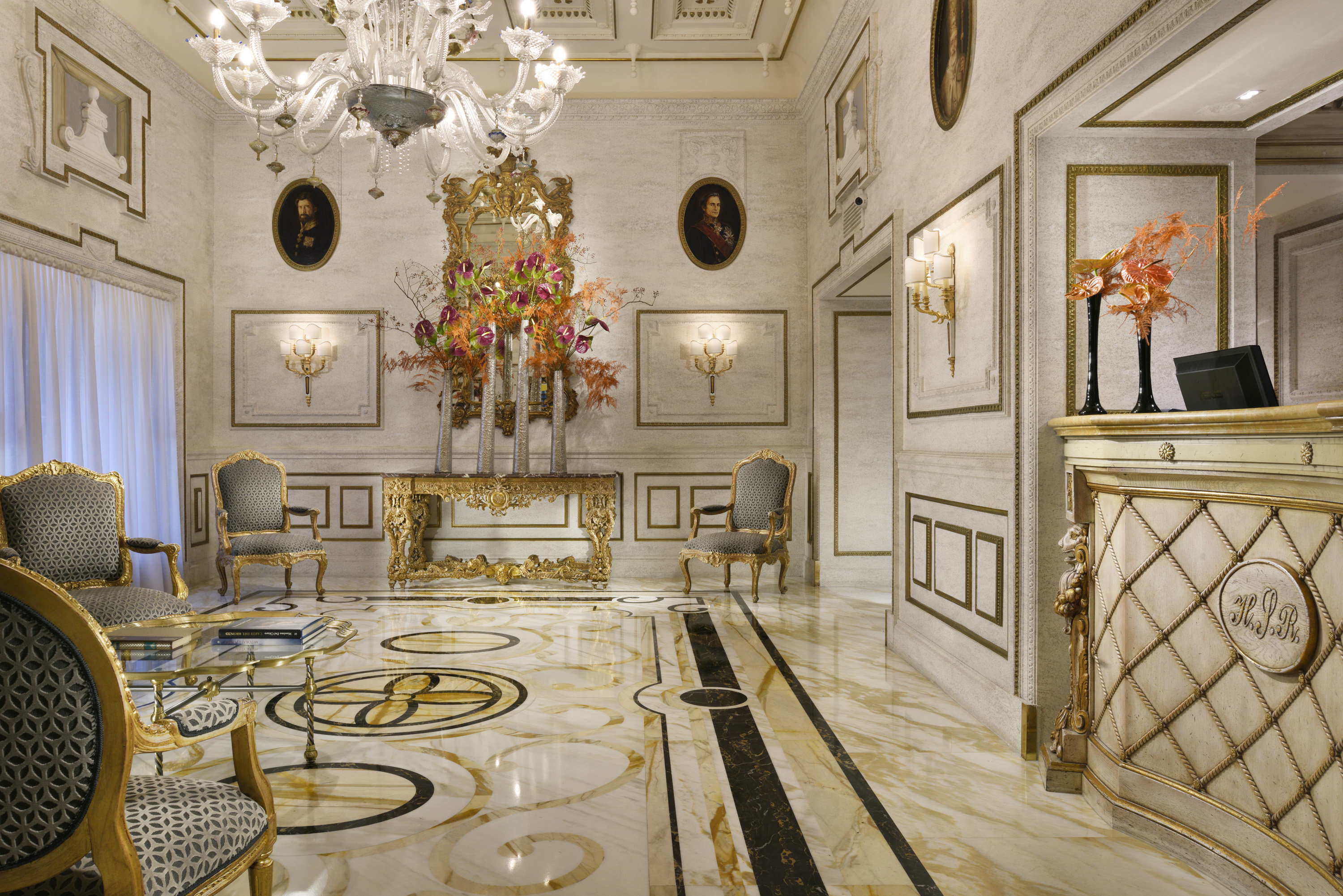 Splendide Royal Hotel 73/85