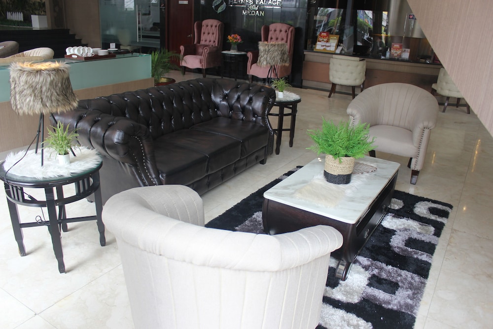 Hermes Palace Medan 41/58