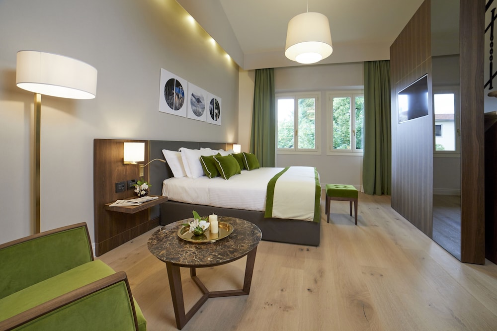 Messori Suites 28/68