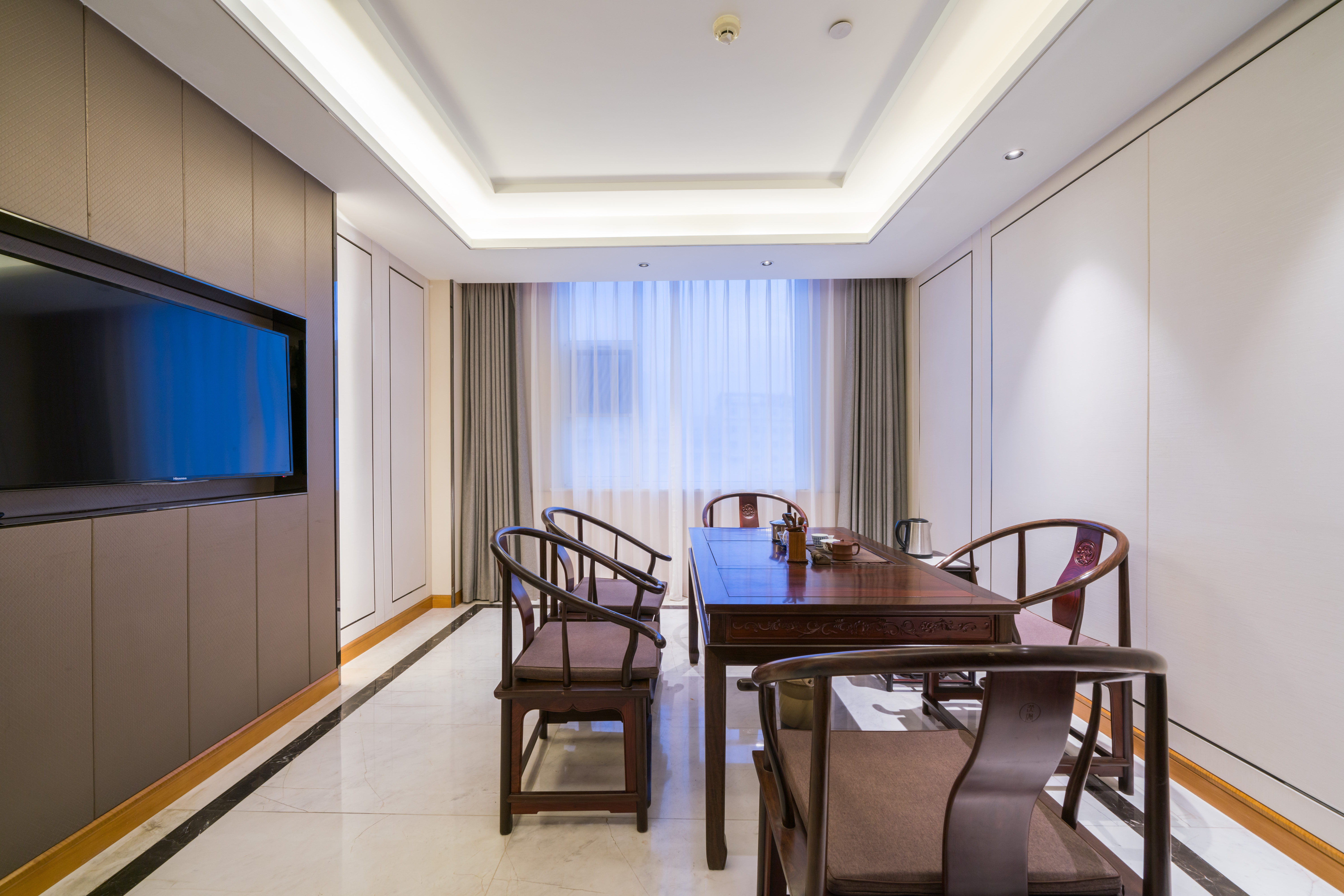 Rezen Hotel Jade Crystal 36/51