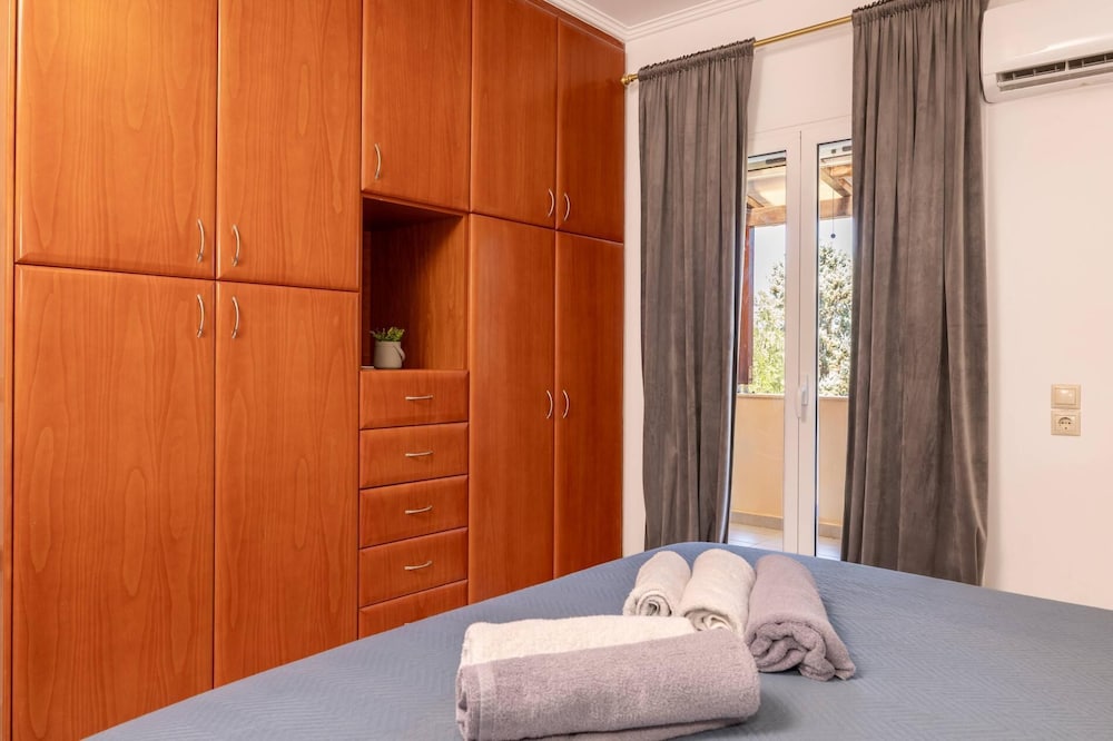 Leone Luxury Villas 25/50