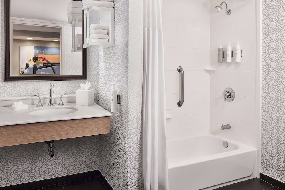 جناح استوديو بسريرين كوين مع أريكة، Hampton Inn & Suites Hershey Near The Park 5/7