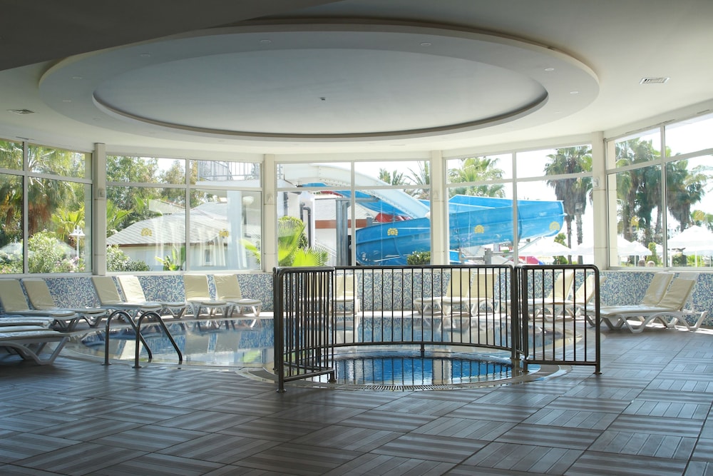 Annabella Diamond Hotel and Spa 13/36