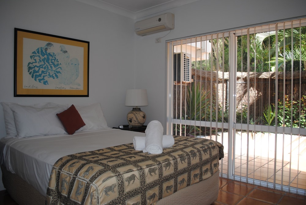 Beachview Apartments at Villa Paradiso 6/50