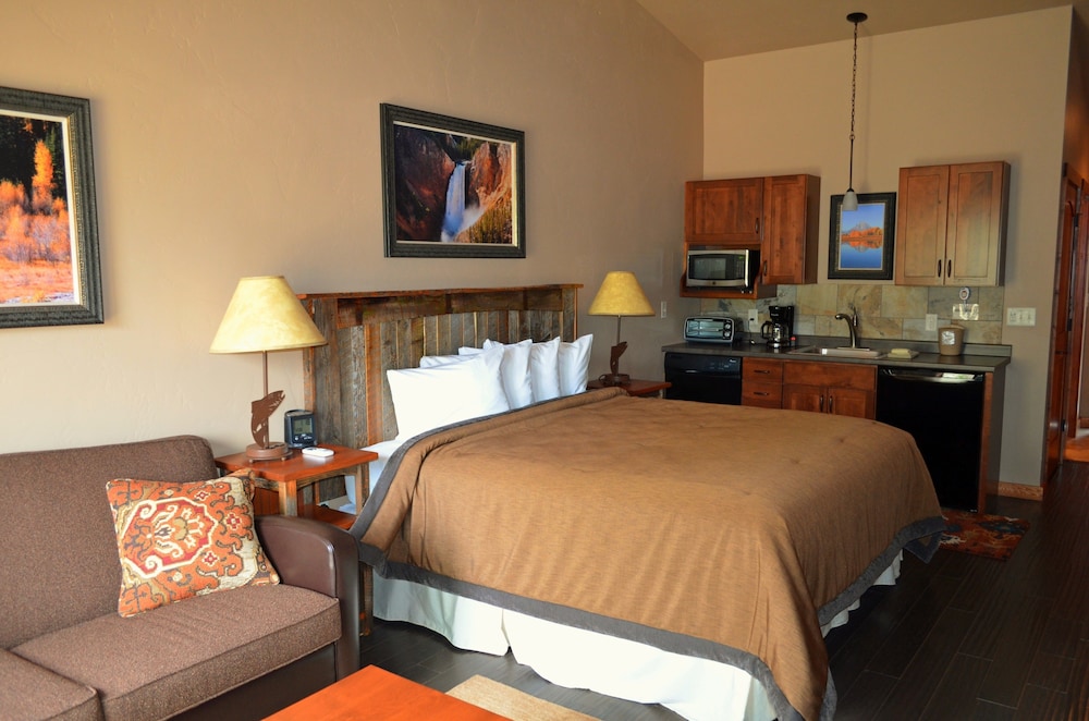 Yellowstone Valley Lodge Ascend Hotel Collection 13/51