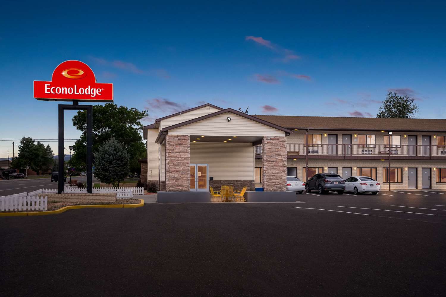Econo Lodge Panguitch Near Bryce Canyon 19/21