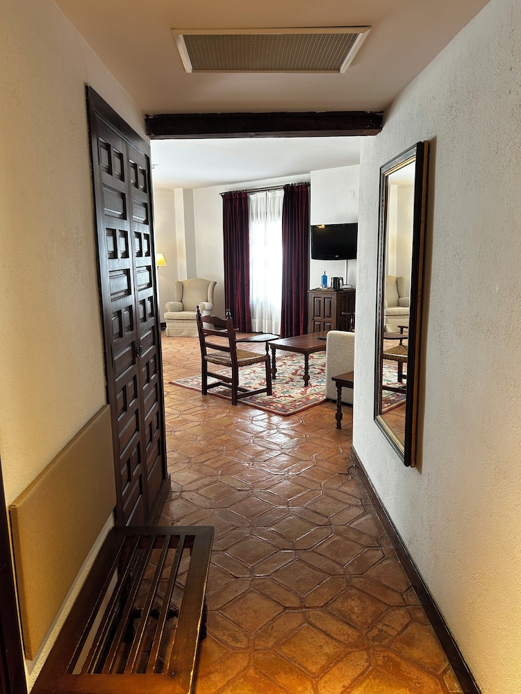 Parador de Plasencia 47/65