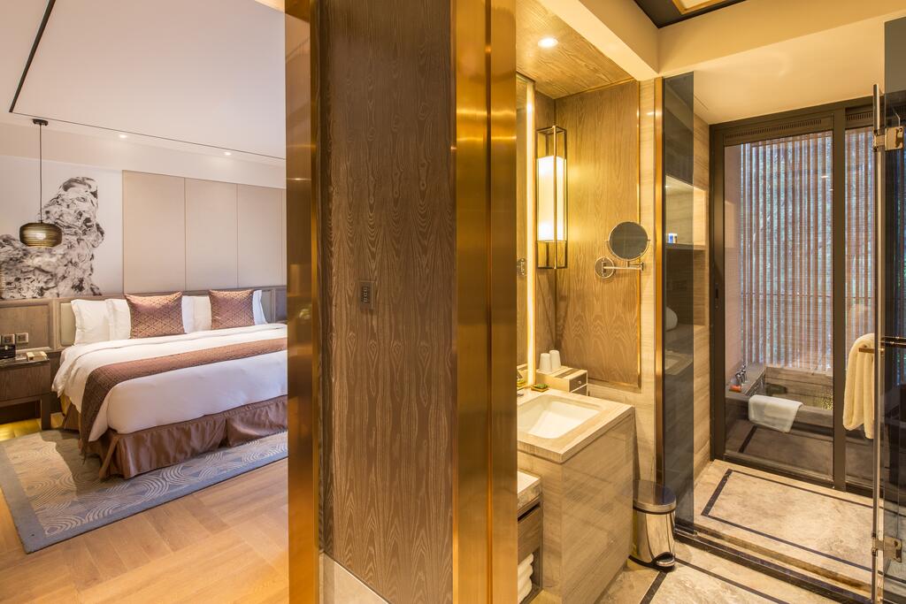 Radisson Chongqing South Hot Spring 39/40