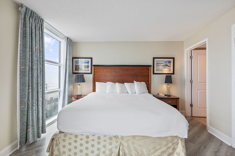 Sandy Beach Oceanfront Resort 11/50