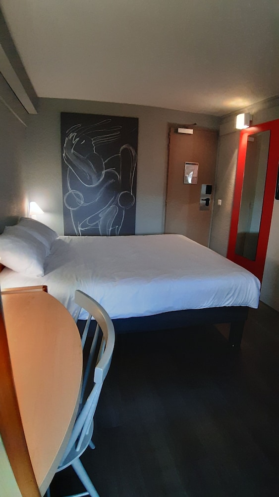 ibis Carcassonne Centre La Cite 12/37