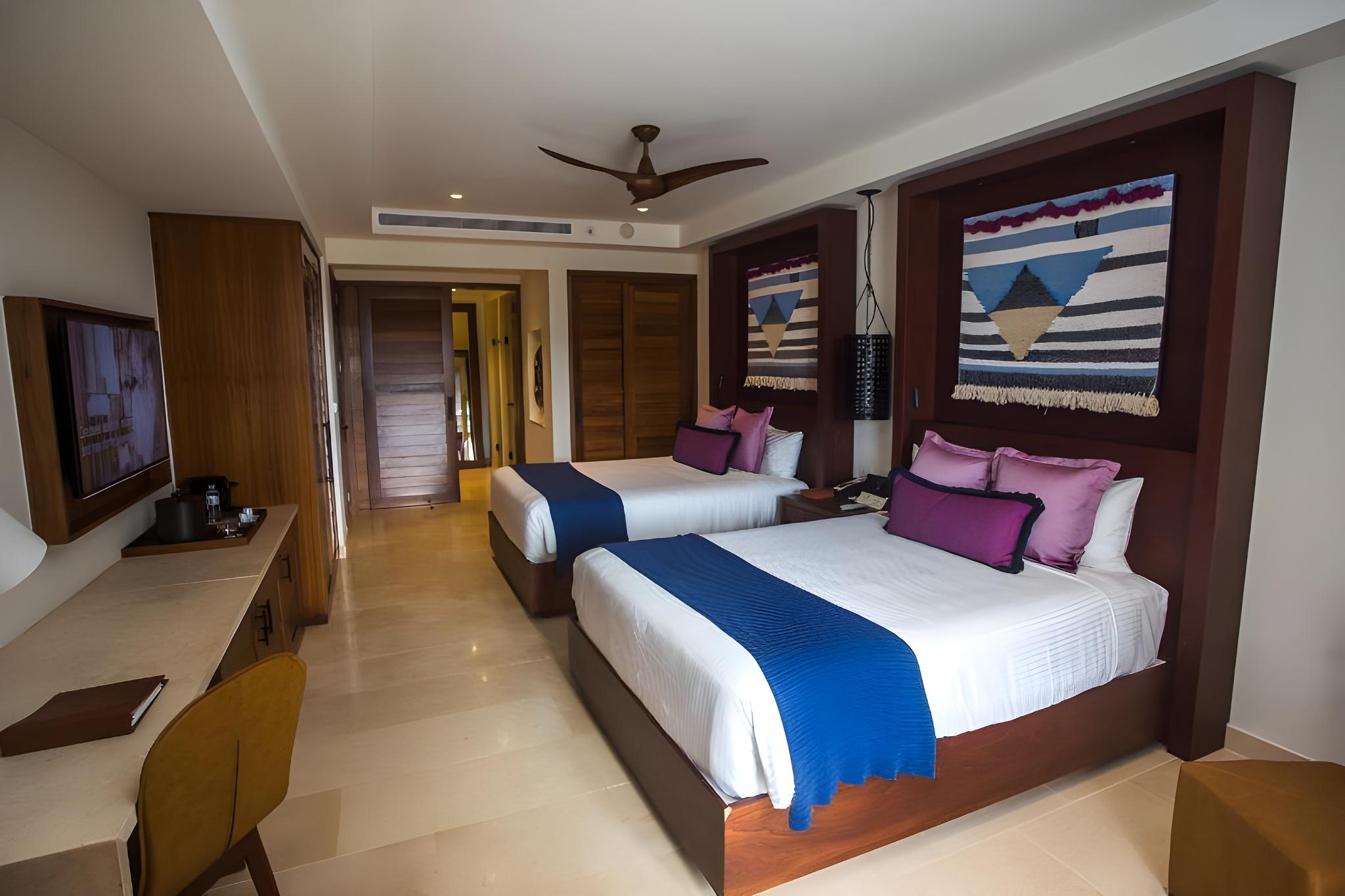 Junior Suite, Tropical View