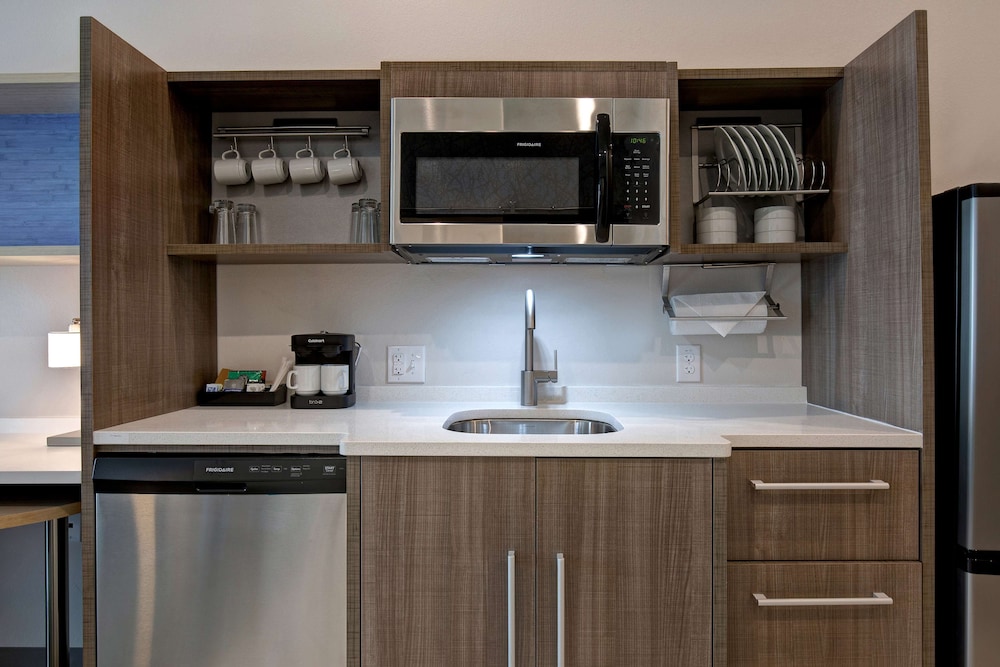 Home2 Suites By Hilton Dallas Lewisville Tx 60/64