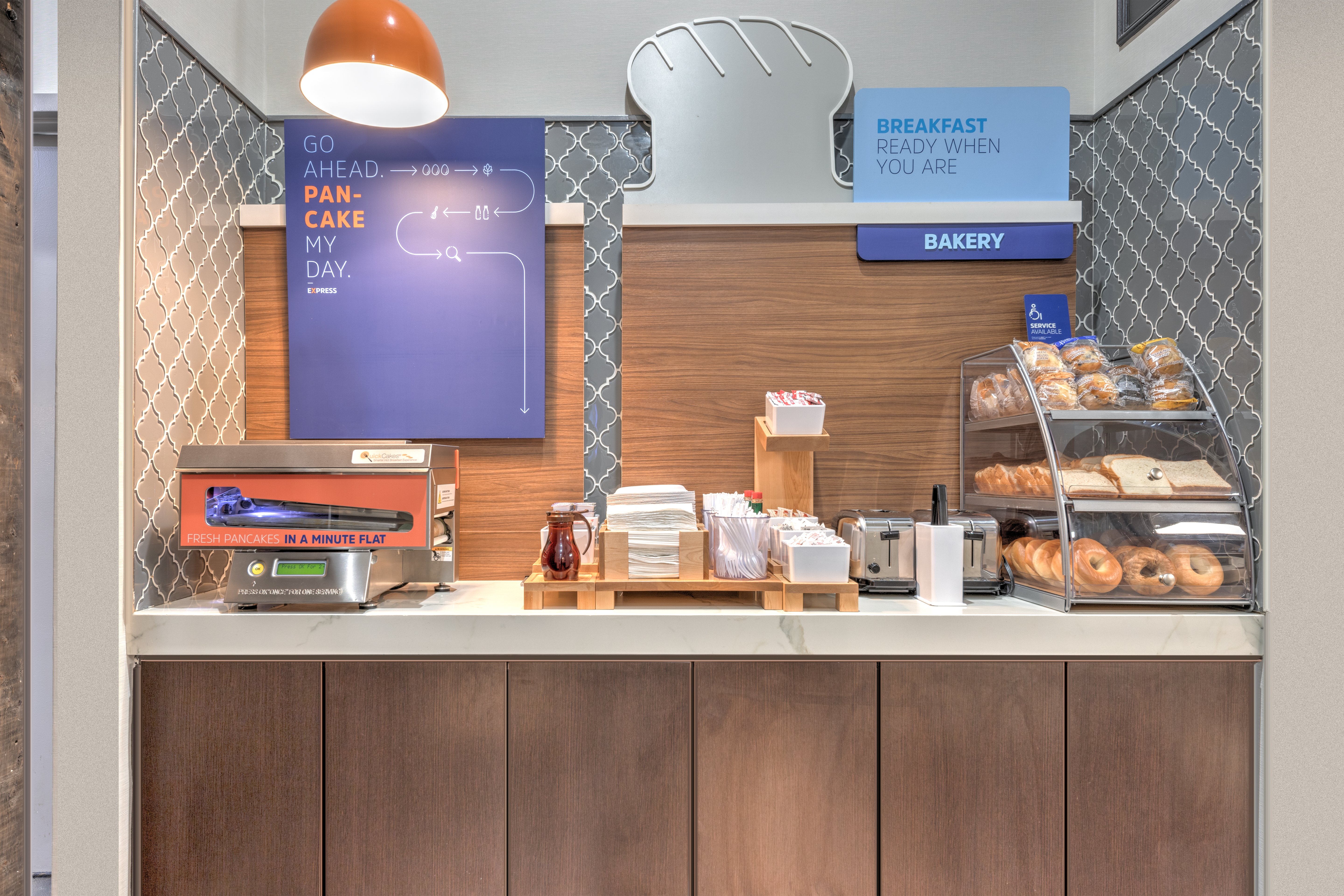Holiday Inn Express - Dallas Downtown, an IHG Hotel 14/73