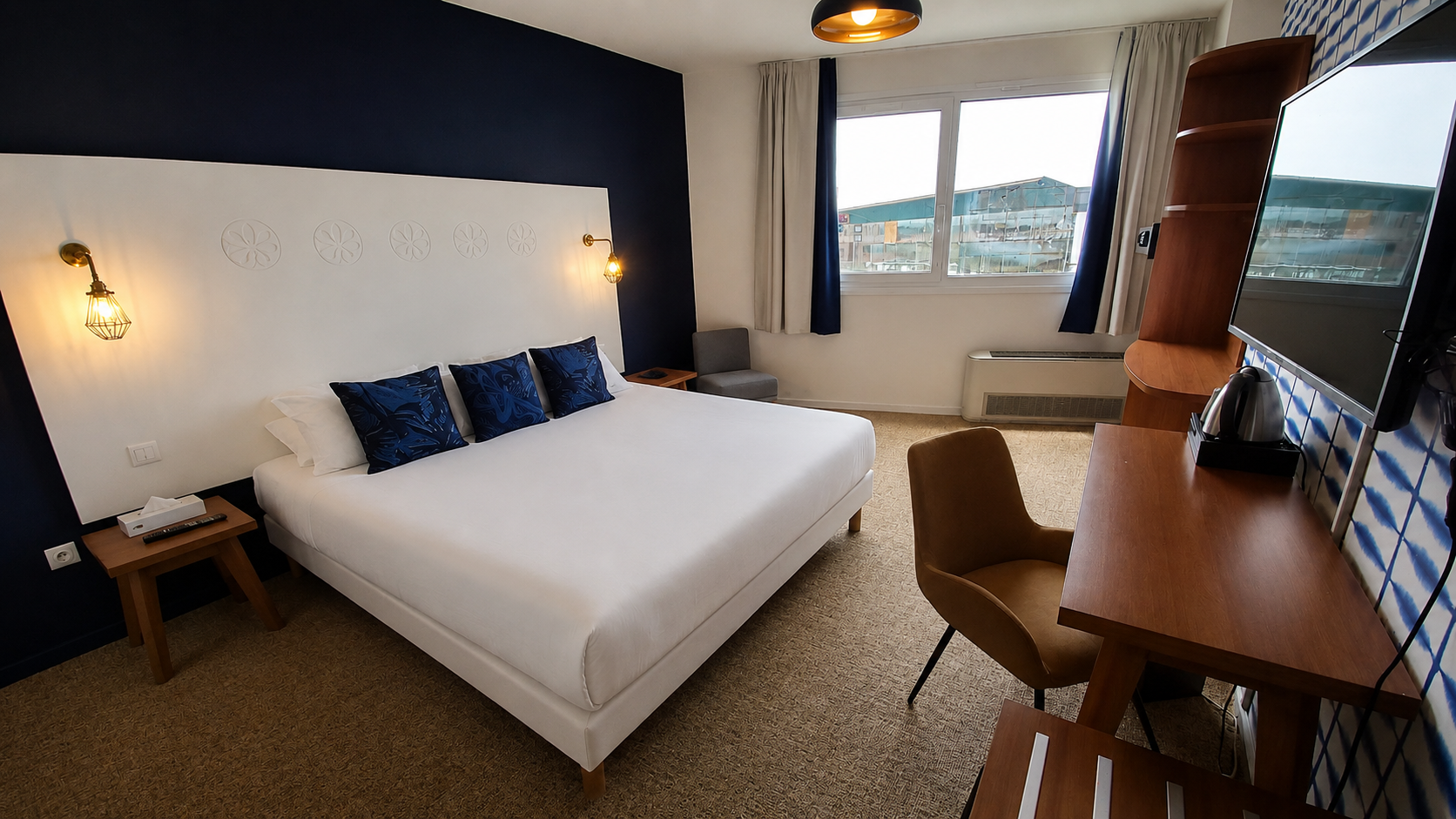 Comfort room ocean sideview accessible room
