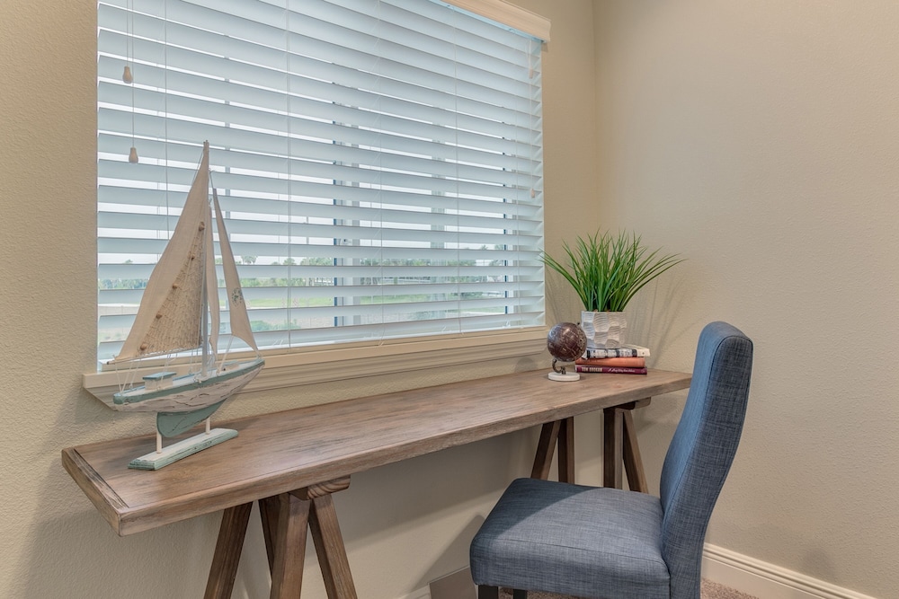 Cape Crossing Resort & Marina 55/68