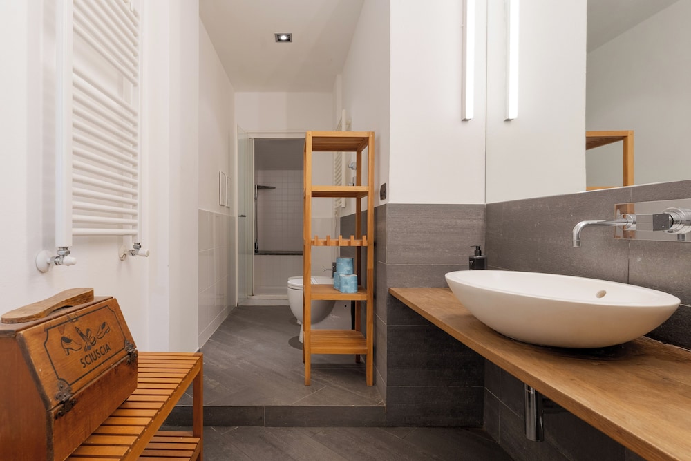 Brera Apartments in Porta Ticinese 40/43