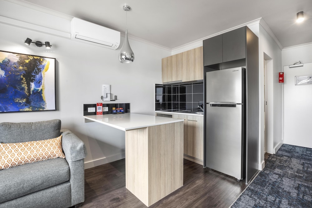 Burnie Central Townhouse Hotel 44/65