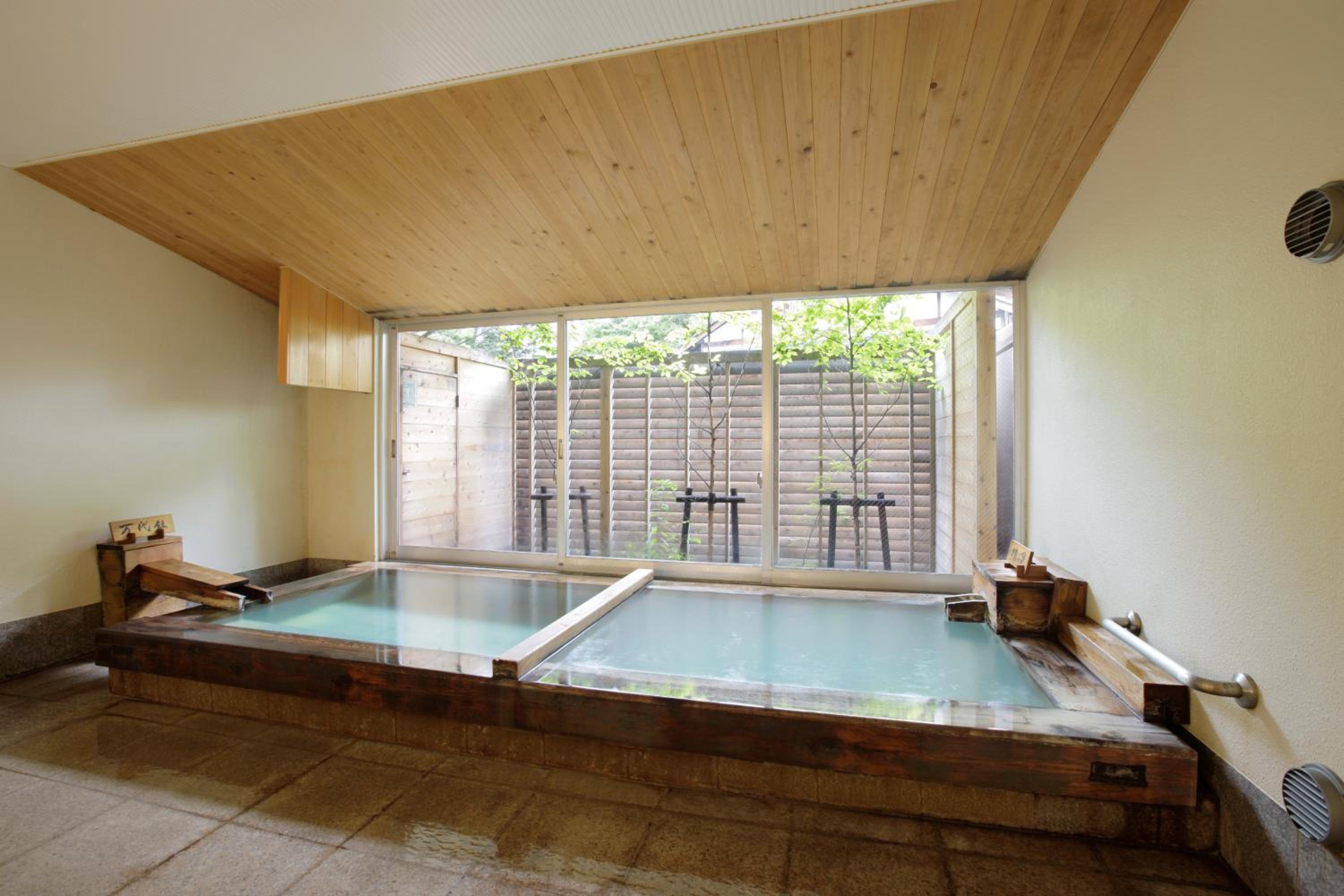 Kusatsu Hotel Annex Watanoyu 34/57