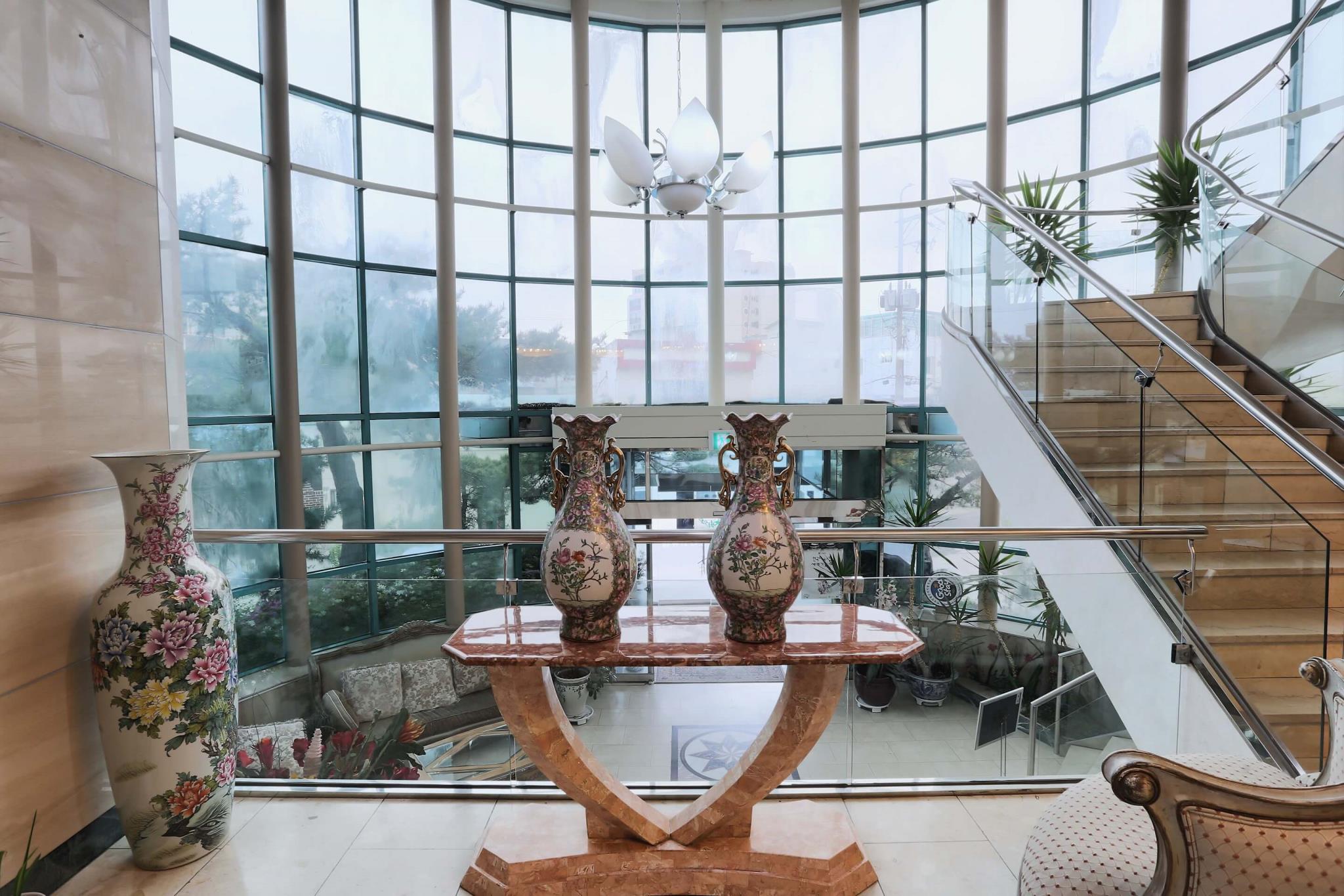 Jumunjin Hotel 18/26