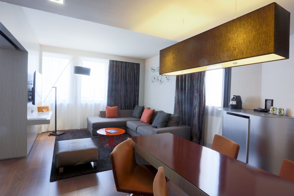 FirstName Toulouse - JDV by Hyatt 41/67