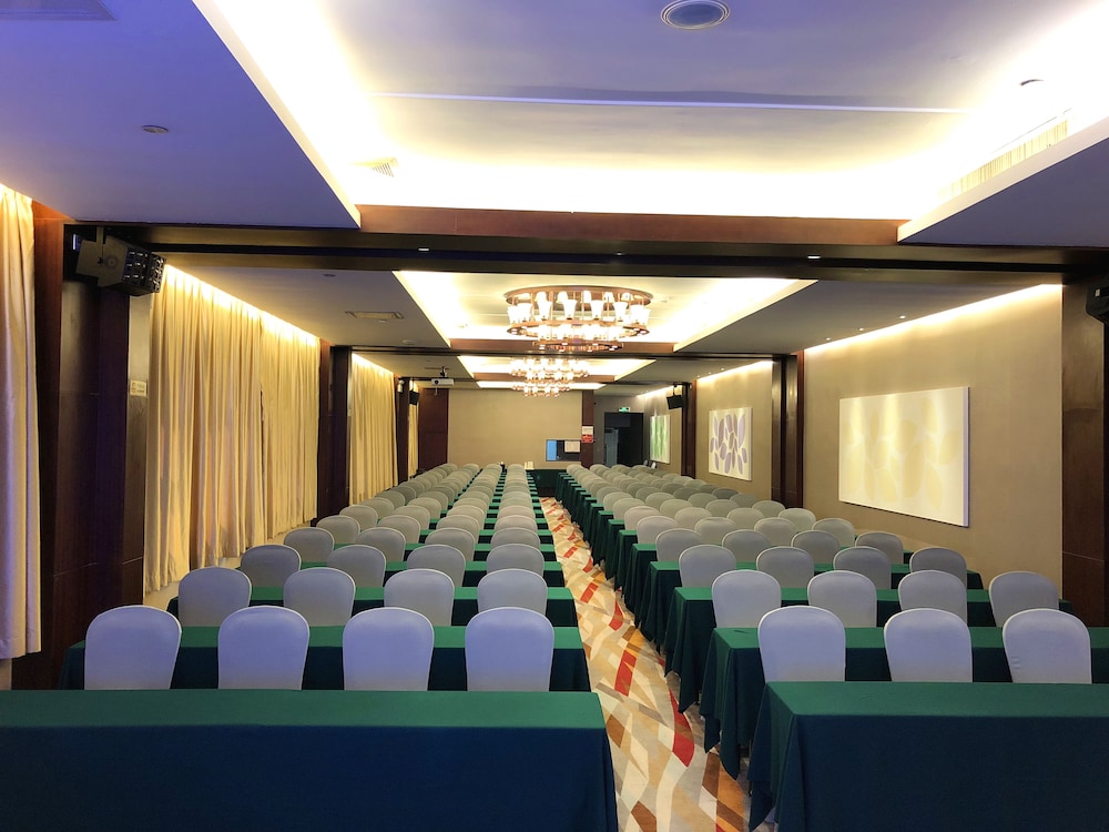 SHENZHEN LIDO HOTEL 49/55