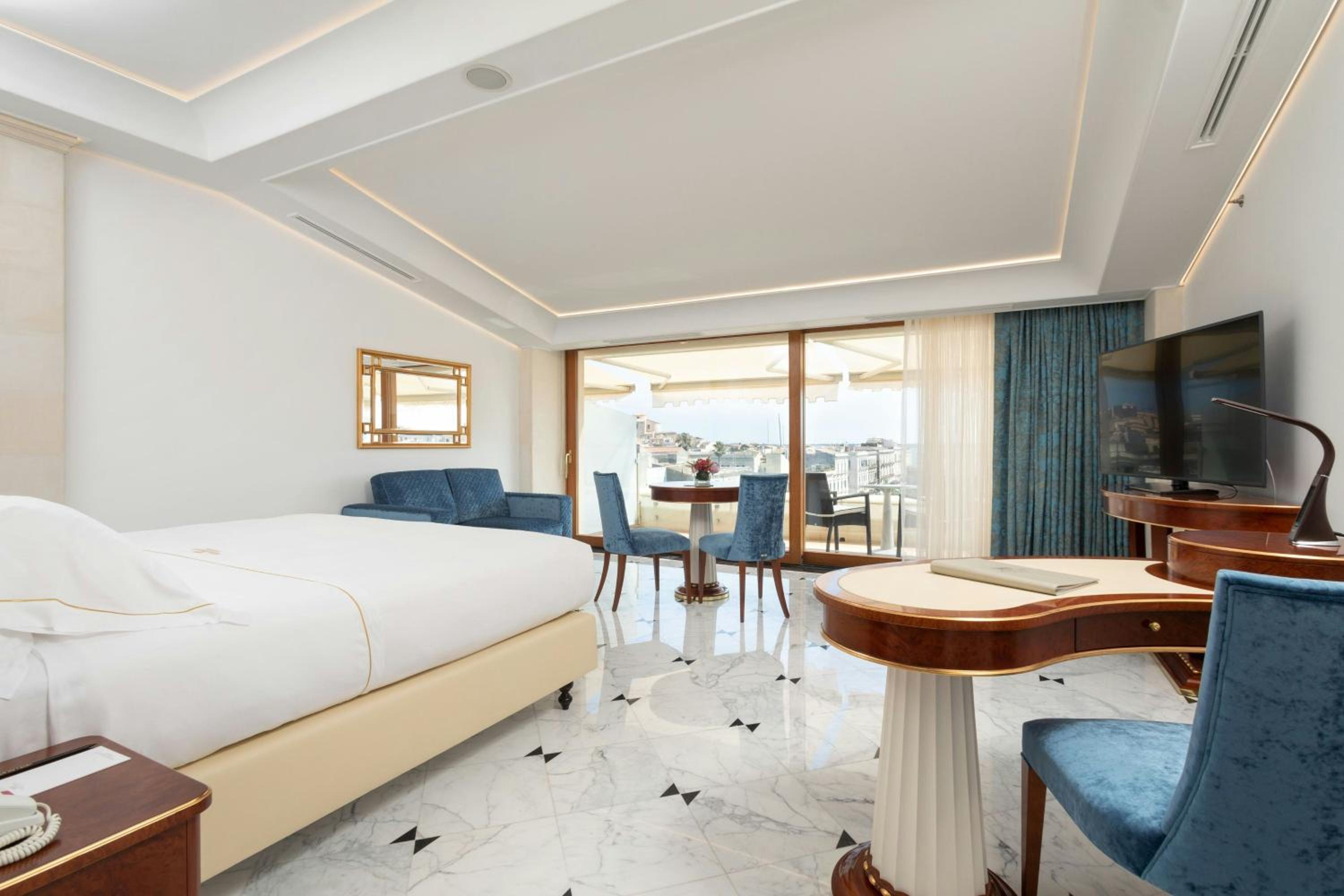 1 Bedroom, Junior Suite, King Bed