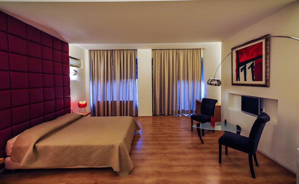 Hotel Kleopatra Inn 49/68