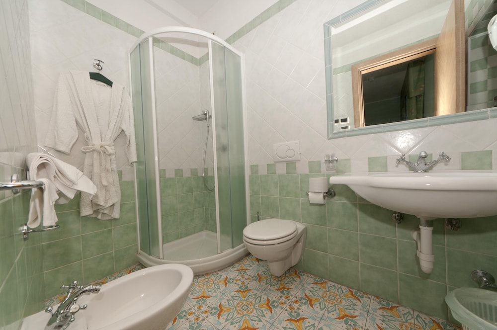 Hotel Villa Franca 30/34