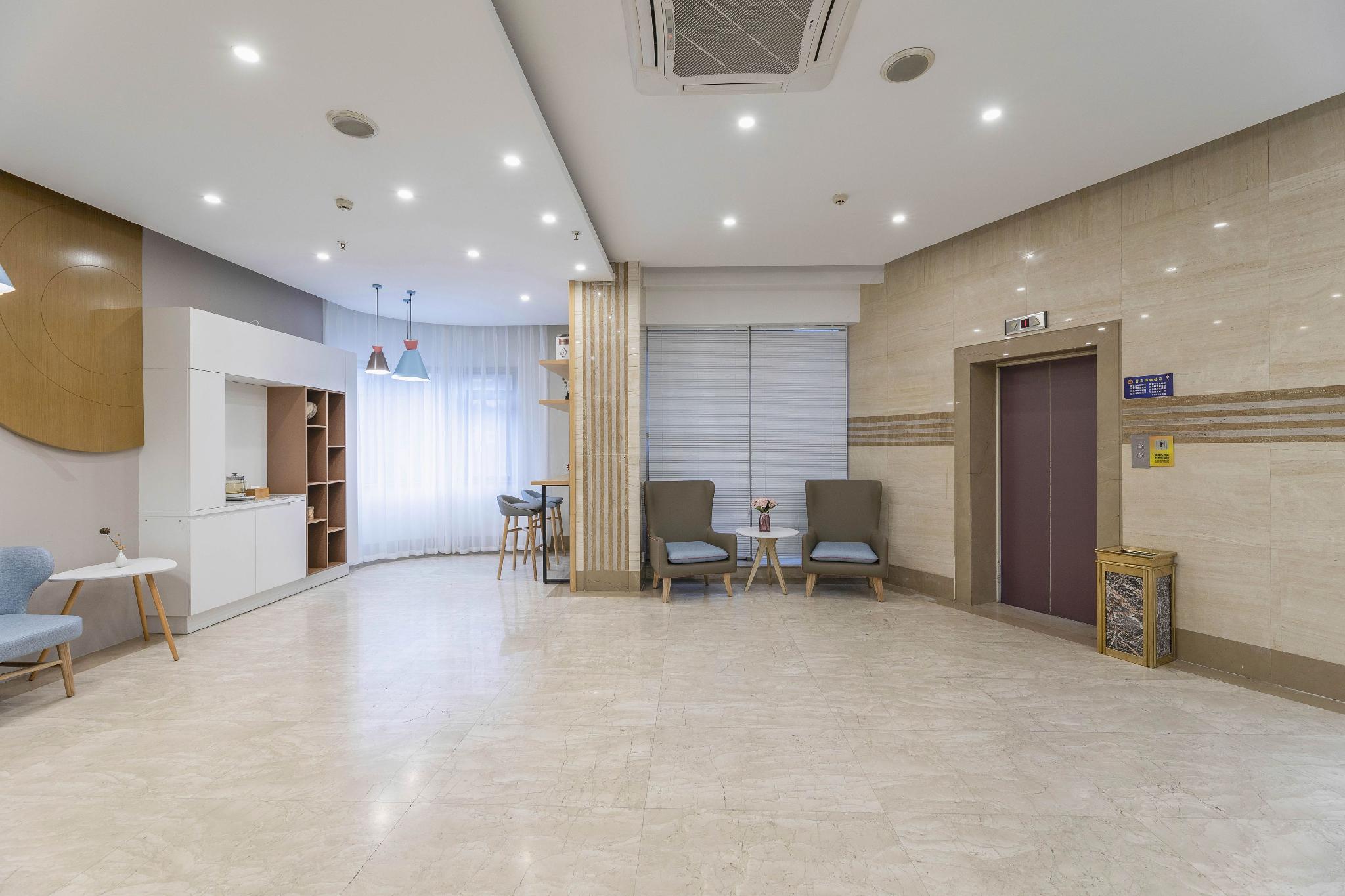 Home Inn Ningbo Tianyi Plaza Center 17/51