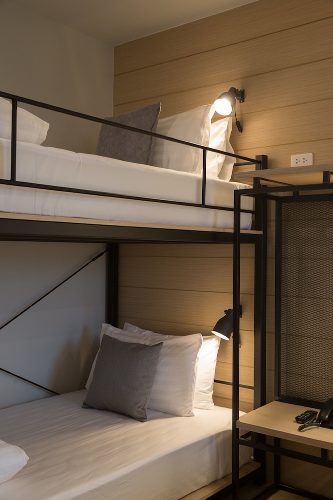 The Journey Hotel Bangna 17/60