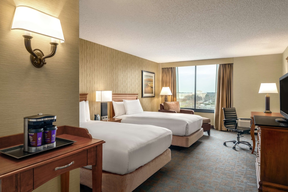 Somerset Hotel and Conference Center 16/63