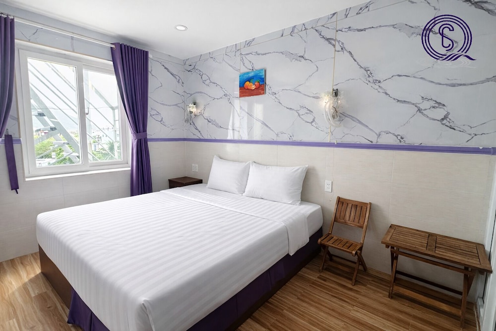 Q Song Chi Hotel 14/43