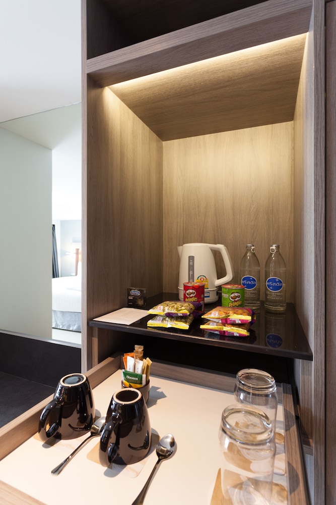 Grand 5 Hotel Plaza Sukhumvit Bangkok 57/63