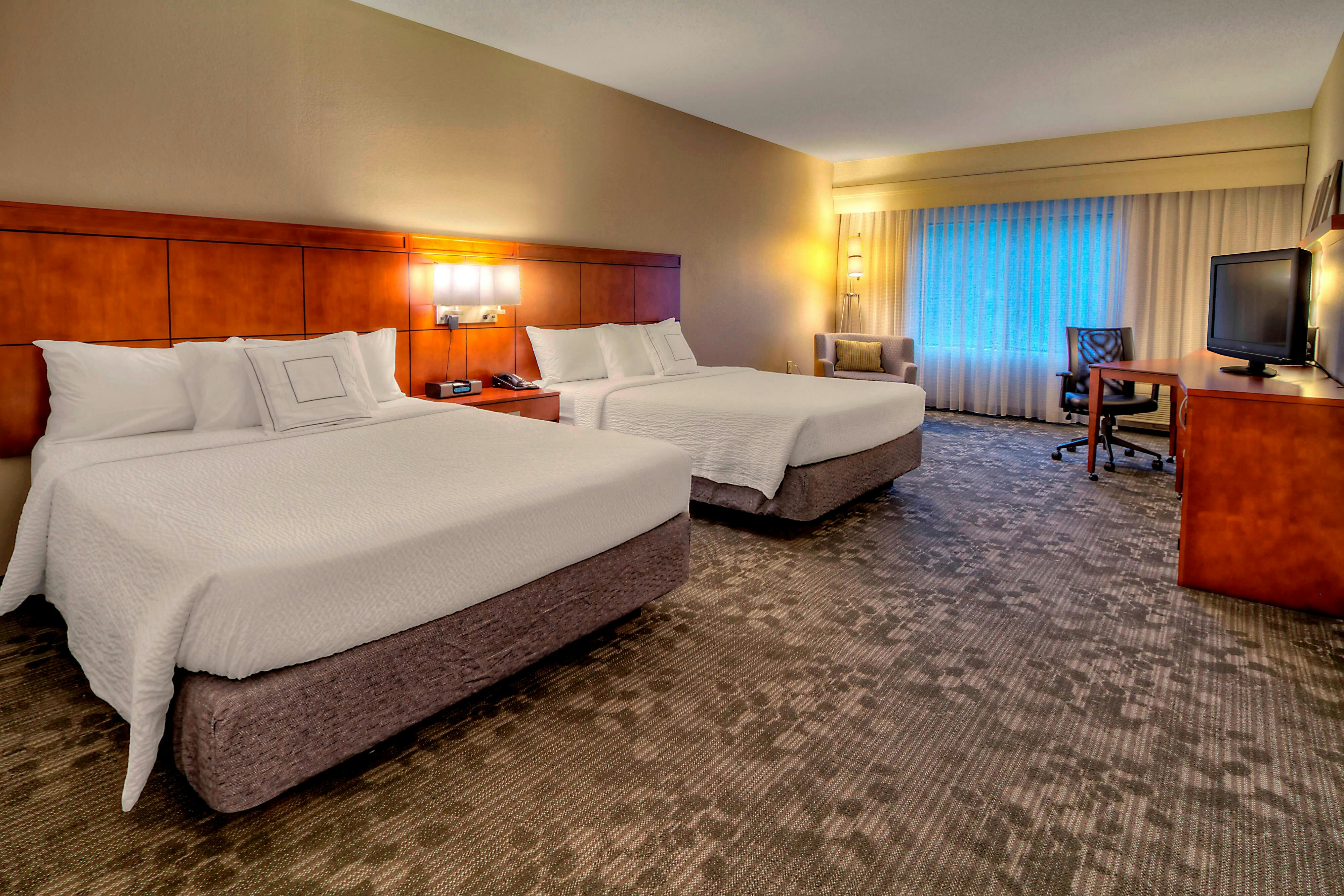 Courtyard by Marriott Burlington 5/19