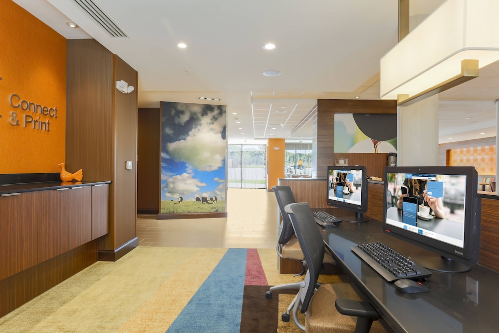 Fairfield Inn And Suites Decatur 8/37